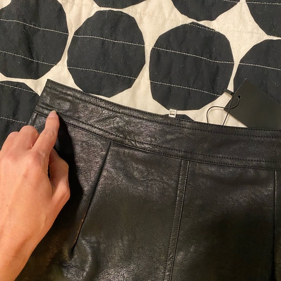 NWT Nasty Gal ‘Zip Up Your Troubles’ faux leather skirt - Picture 6 of 13